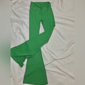 Arié crossover leggings